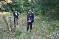 Harcerki w trakcie monitoringu podejźrzona rutolistnego