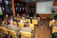 O hodowli głuszca opowiada dr Andrzej Kruszewicz. Fot. W. Misiukiewicz